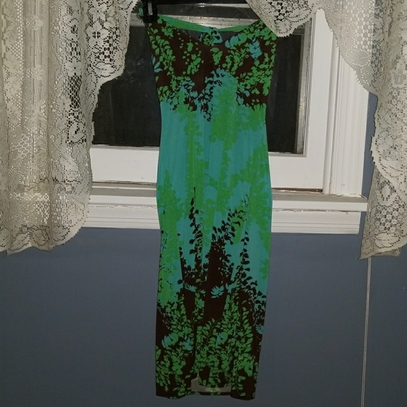 Dress - Picture 1 of 2